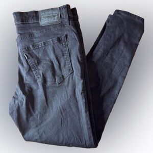 Women’s Levi’s high rise super skinny jeans - Black size 31